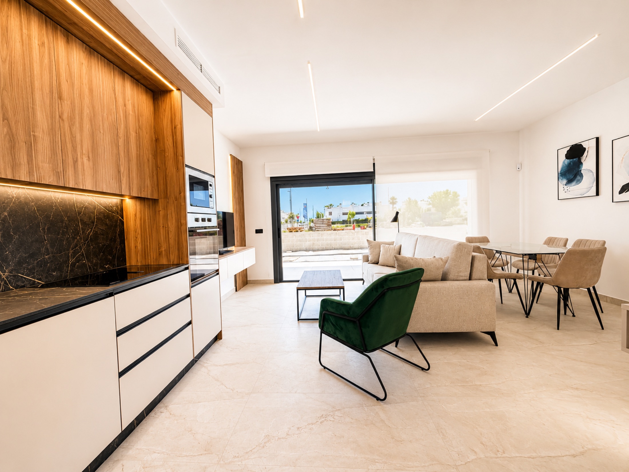 Interior del piso piloto Blanca Higuericas Beach